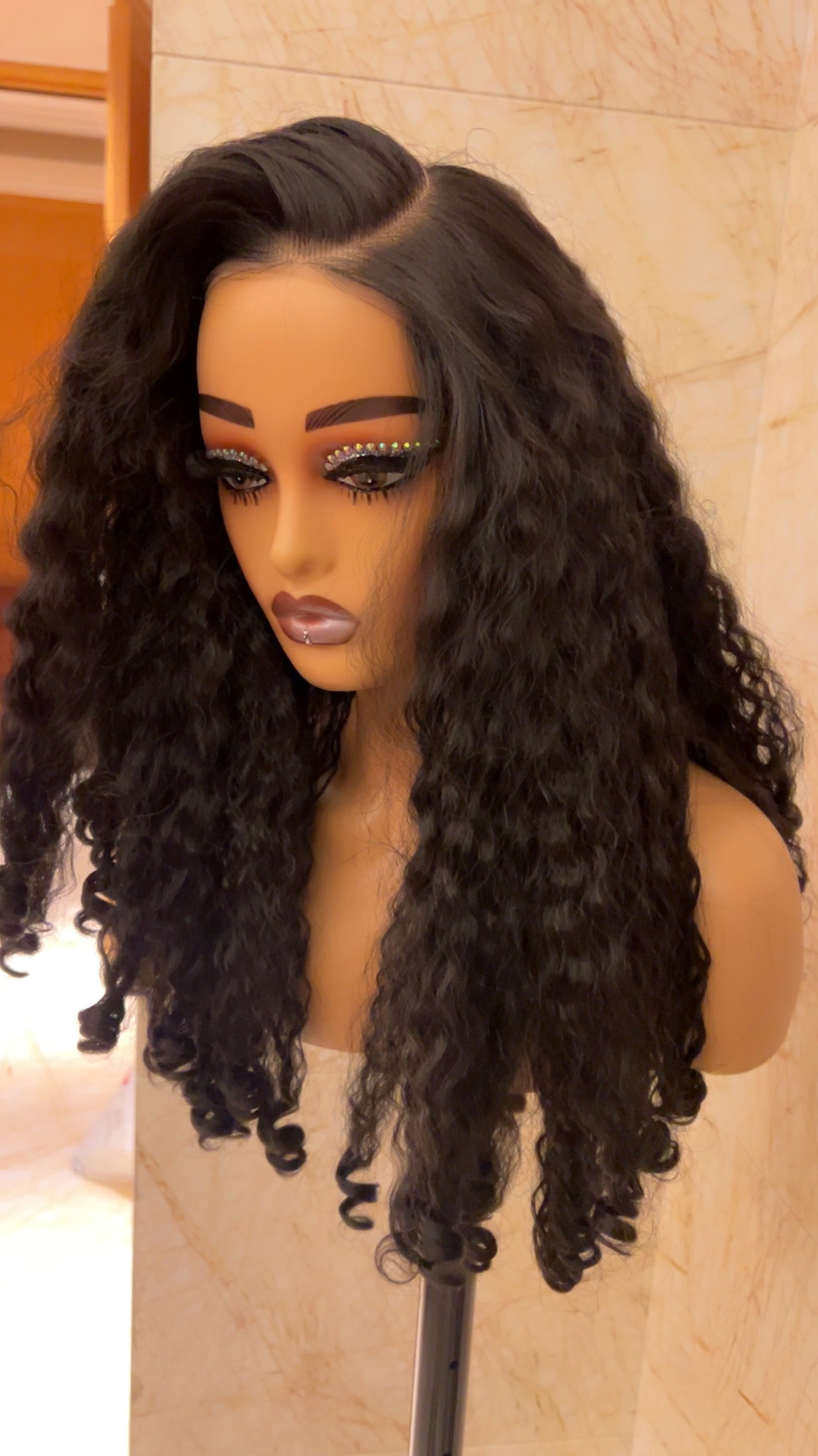 Hair By Zuba - Curly Wig Color 1B